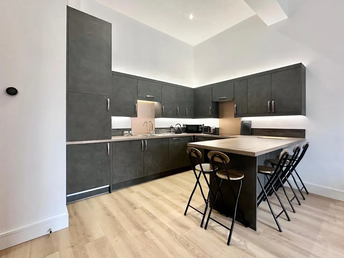 Fountain Apartment No 2 With Free Parking Йорк